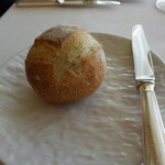フレンチレストラン ミクニ サッポロ - 今日も美味しい手作りパン