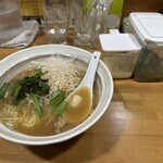 テールラーメン専門店 〇彦 - 