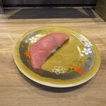 Kaiten Zushi Uotarou - 赤酢本マグロ大トロ