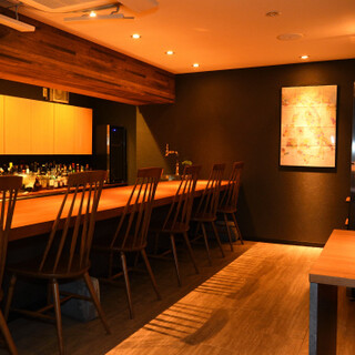 A comfortable space with jazz music ◆Perfect for entertainment and dates. Completely private room available