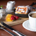 Kiwami Saredo Furenchi Tosuto Kafe - メープル＆ホイップフレンチトーストとコーヒーのセット
