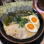 Matsuda ya - 豚骨醤油味玉¥850