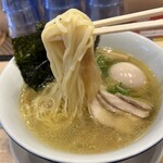 鶏そば  ムタヒロ - 麺上げ