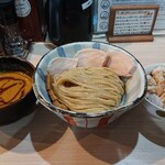 麺屋 さん田 - カレーつけ麺大盛と鶏チャーシュー丼