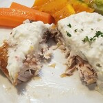 キッチン ブルー グローブ - ２つ目をカット、そーすを広げます