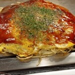 てっ平 - 肉玉そば。できればうどん食べたかった