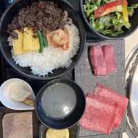 牛の達人　Private 西新宿店 - 