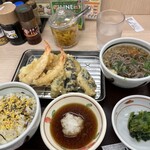 天丼・天ぷら本舗 さん天 - 