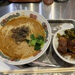 台湾の味 魯肉飯と魚介系 担担麺専門店 魯担 - 