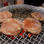炭火焼肉ホルモンさわいし - 