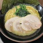 IROHAYA - ラーメン(醤油)+チャーシュー2枚