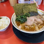 横浜家系ラーメン 裏大輝家 - 