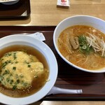 大阪王将 - 知立店ランチ（1,000円）
            にら玉天津飯＋担々麺