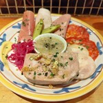 Bistro 2538 - ハーフシャルキュトリー858円