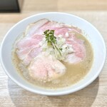 麺屋 伊藤 - 鶏白湯 白醤油