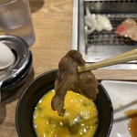 焼肉ライク - 焼肉を卵に漬けて食べるって面白い