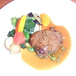 洋食 もくれん - 和牛フィレステーキランチ。ライスorパン付きです。