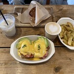 BONDI COFFEE SANDWICHES - 