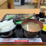 うめぇ堂 - おからにしん定食