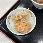 餃子の王将 - 柔らかくて美味しい唐揚げ