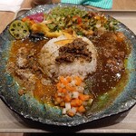 Botani： Curry - ボタニカリー×ポージョカリー、ピクルス大盛り