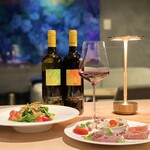 Bar Dining FIVE Arrows - 