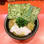 横浜家系総本山 吉村家直系店 ラーメン内田家 - 