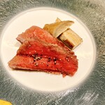 リナシメント - 松阪牛 炭火焼き 山葵マスタード添え