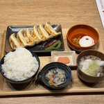肉汁餃子のダンダダン - 
