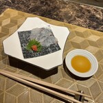 名駅 鉄板焼き 森本Ｘ Premium - ヒラメの薄造り