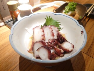 Bodai - 蛸酢。お酢がかかっています。