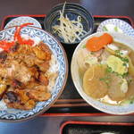 炭火焼鳥　母家 - 焼き鳥丼定食１０５０円