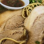 三四郎 - 白飯欲しくなる絶品焼豚