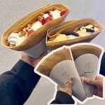 オザキクレープ - 『杏仁いちごホイップ＋くるみ 』『ホントノチョコ アーモンドホイップ＋ココアビスケット』