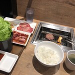 Yakiniku Raiku - 