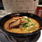 鹿児島ラーメン 我流風 - 味玉炙り焼豚ラーメン