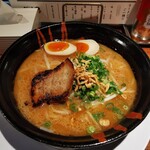 Kagoshima Ramen Garufu - 味玉炙り焼豚ラーメン