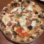 Pizzeria Farina - ブッファーラ マルゲリータ