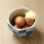 Acorns (boiled quail eggs)