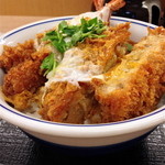 かつや - 料理写真:海老・ヒレ・メンチカツ丼【682円】