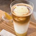 HOSHIIMONO100Cafe - アイスカフェラテフロート（930円）