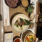 Obon Shokudou Anshisu - 鰆の桜塩麹蒸し定食(ご飯少なめ)