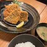 酒肴 新屋敷 - 店主様自ら米から作っておられ俵で売って欲しいくらい旨いごはんが食べられます。お味噌汁も弟子入りしたい丁度良さ。