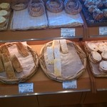 須恵の郷 - フレンチトーストなどのパンです。