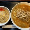 レッドペッパー - 担々麺もチャーハンしっかり量あります！