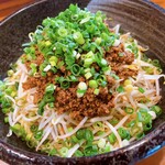 筑豊的担々麺 烏龍 本店 - 