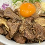 麺屋くろ松 - ＋牛すじで、盛りっもり♪