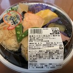 ヤオコー - 料理写真:国産たけのこ炊込みご飯弁当 本体価格580円