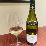 炭火焼肉 ジュンチャン - 純一さんに選んでいただいた白ワイン