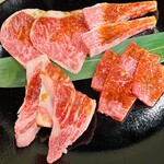 炭火焼肉 ジュンチャン - 黒毛和牛盛り合わせ